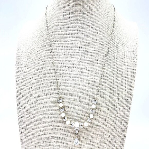 Rhinestone Drop Necklace Silver Tone Glam Bling Sparkle Holiday Party Classic - Picture 1 of 7